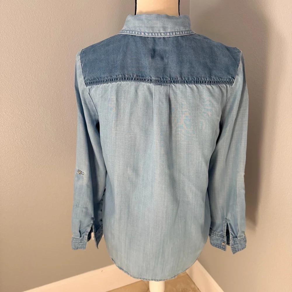 Chico's Light Blue Tie-Front Denim Button-Down - Picture 6 of 12